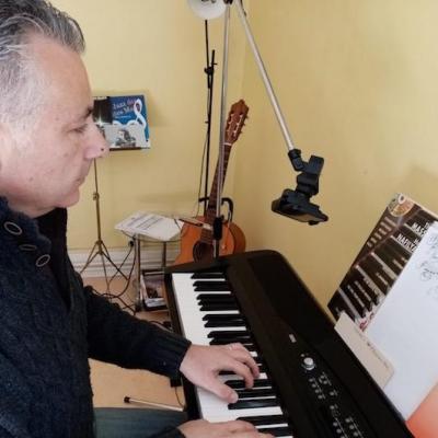 Armen Ustun, professeur de piano